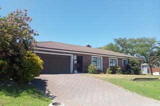 3 Bedroom Property for Sale in Parklands East Western Cape